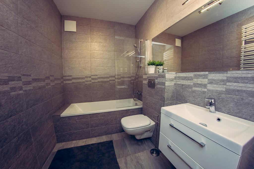 Tricity Apartments - Gdansk, Jana Pawla II Buitenkant foto
